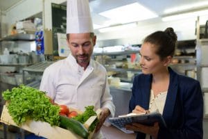 7 Ways to attract top Food and Beverage talent